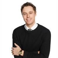realtor photo